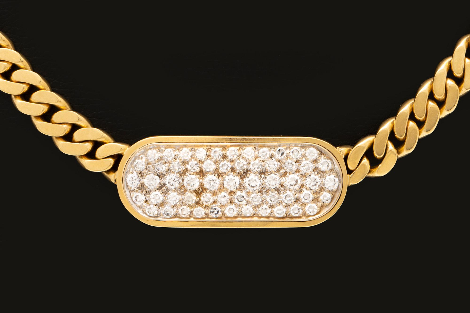 Necklace 18K gold with brilliant and singel-cut Diamonds approx 1 ct, total weight 56,7 g.