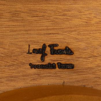 A Josef Frank model 1028 table, Firma Svenskt Tenn.