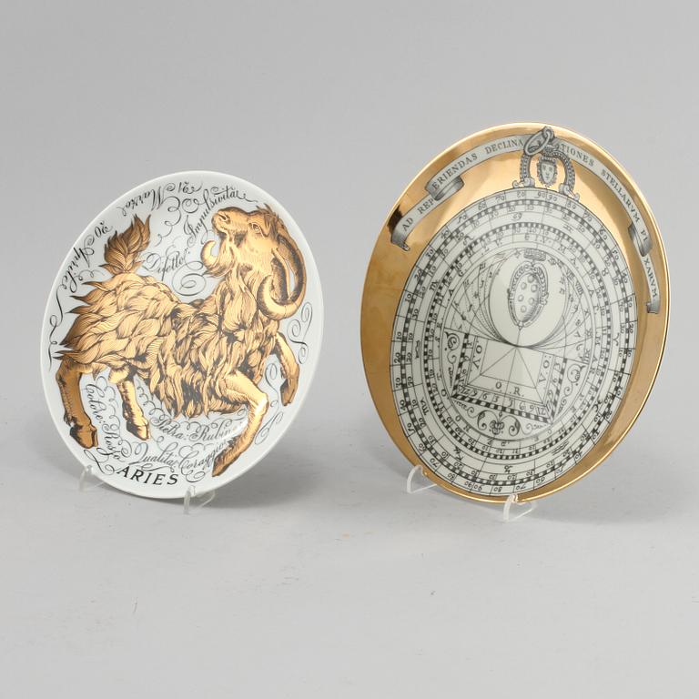 FAT, 2 st, porslin, Piero Fornasetti, Milano Italien 1966/72.
