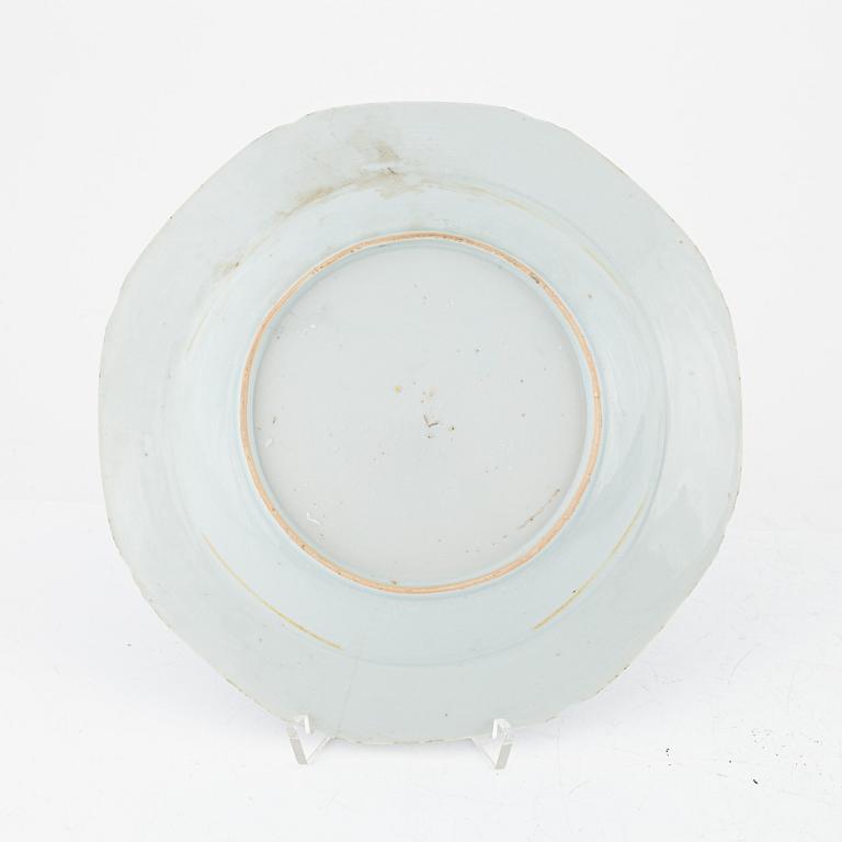 Nine porcelain pieces, China, Qing dynasty, 18th-19th century.