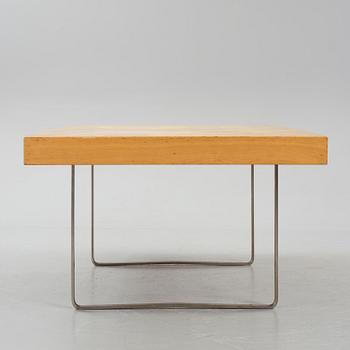 Hans J. Wegner, a writing desk model "JH 810", Johannes Hansen, Denmark, post 1970.