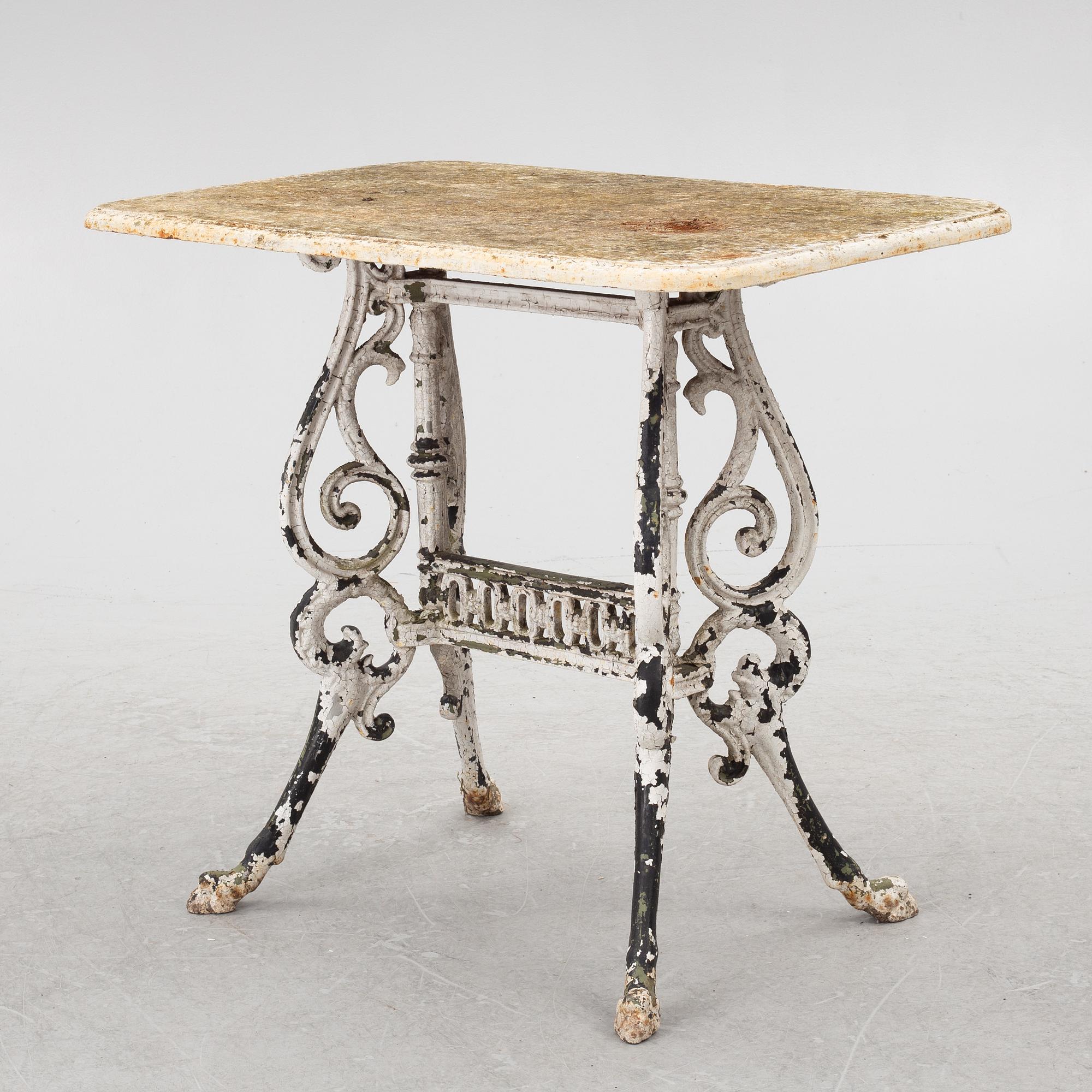 Trädgårdsbord, 1900-talets första hälft.