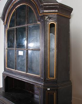 SKÅP. 1700/1800-tal.