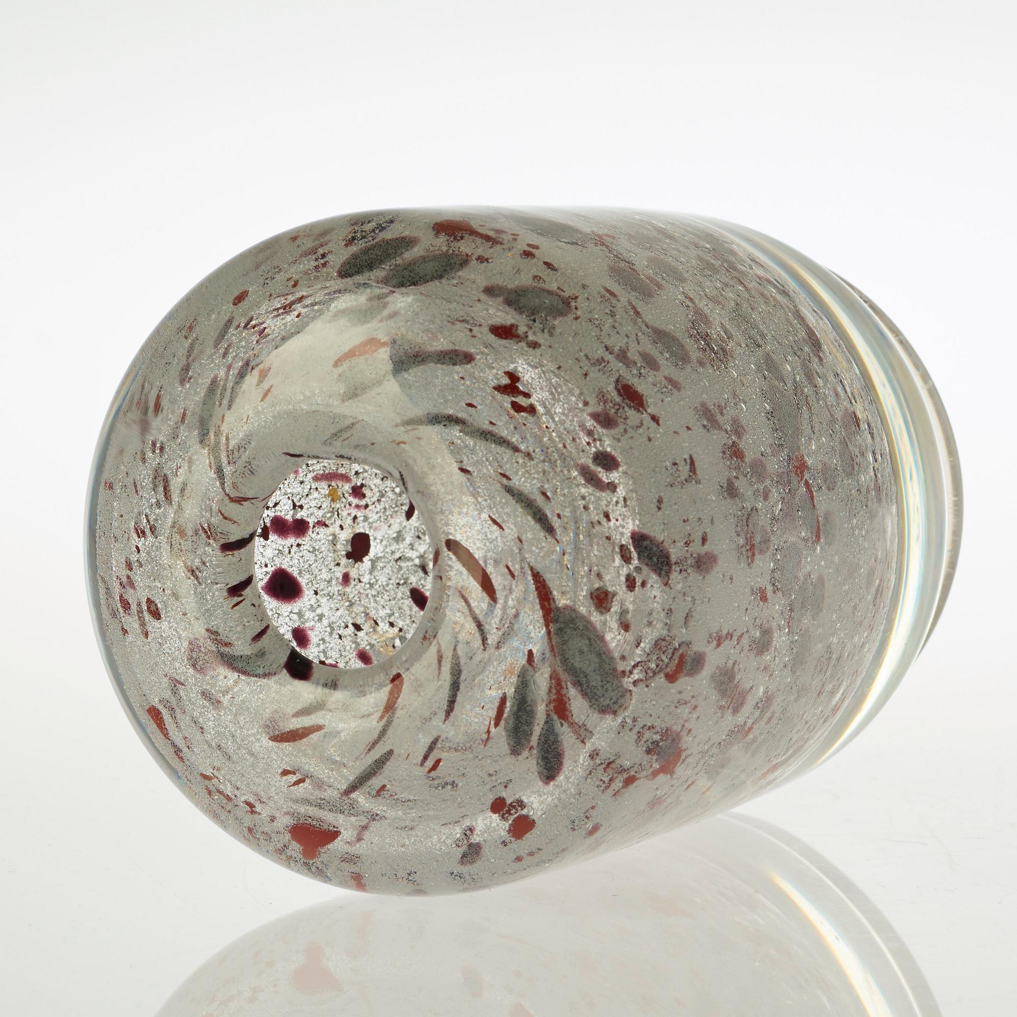 A Vicke Lindstrand glass vase, Orrefors, probably late 1930's.