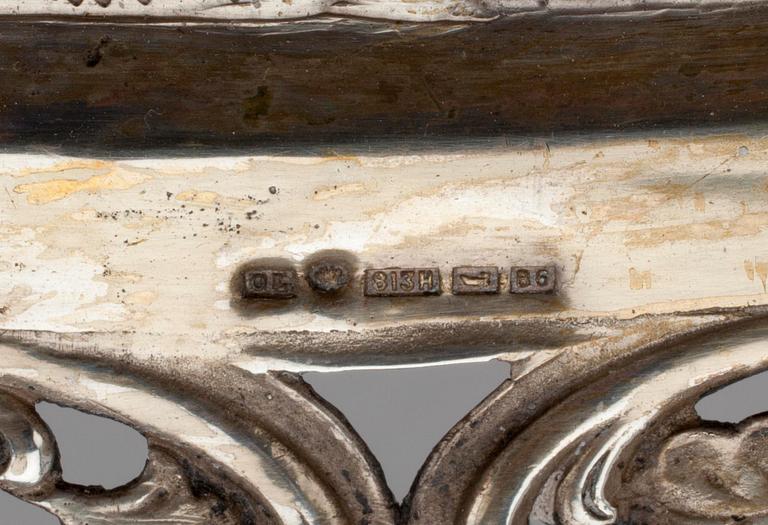 SKÅL, silver, importstämplar Frans Oskar Lindroos, Helsingfors 1931. Vikt 506 g.