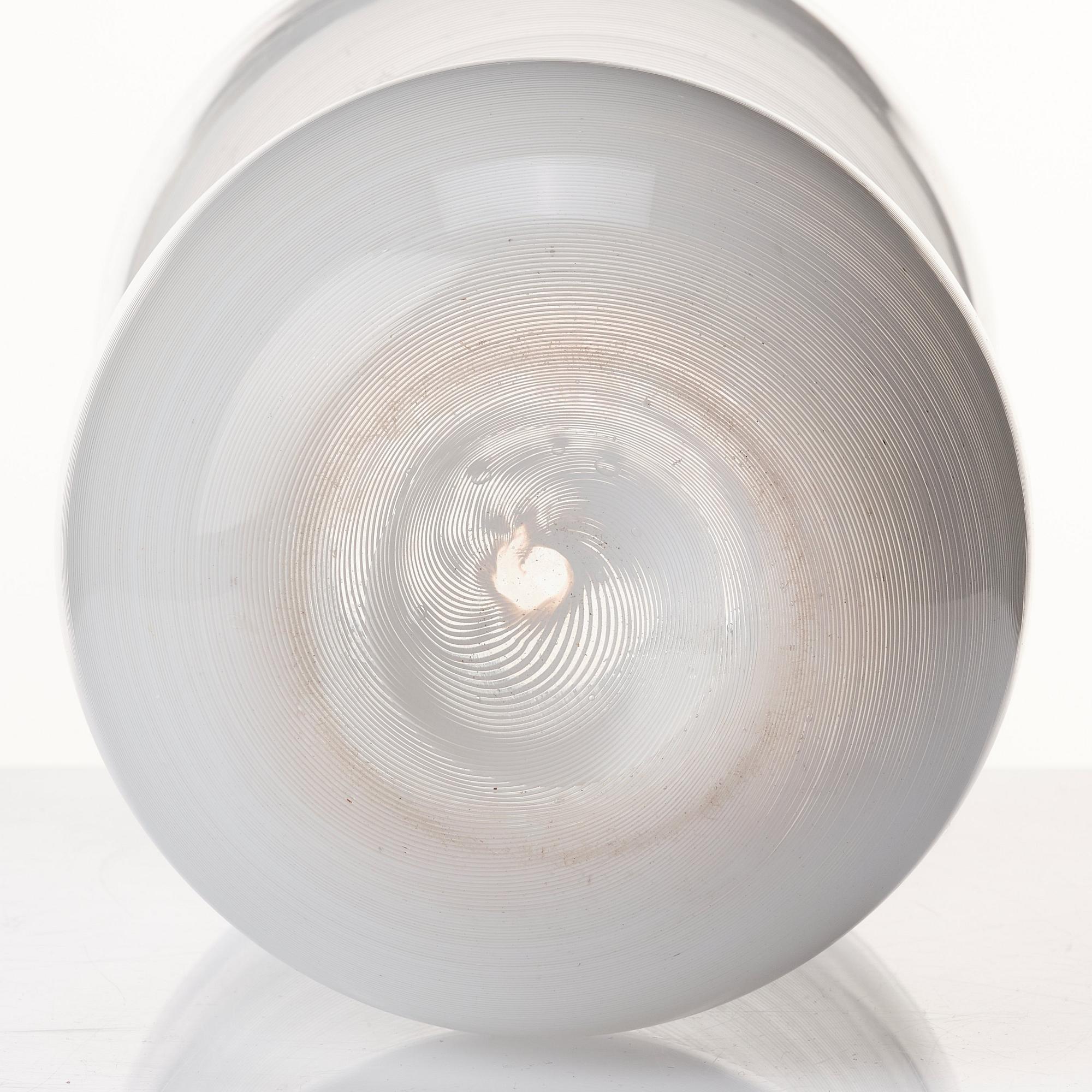 Carlo Scarpa, a "Mezza Filigrana" glass vase, Venini, Murano, Italy ca 1946-48.
