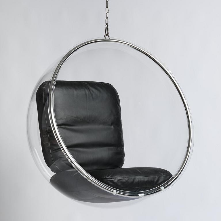Eero Aarnio, hängfåtölj, "Bubble Chair", Eero Aarnio Originals, Finland, efter 2016.