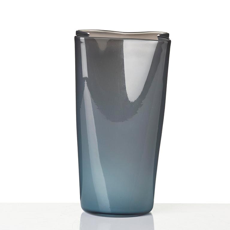 Paolo Venini, vas, "Opalino", modell 6225, glas, Venini, Murano, Italien, 1950-tal.