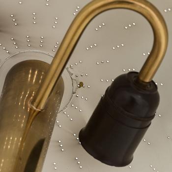 Paavo Tynell, pöytävalaisinpari, malli 5061, Idman 1900-luvun puoliväli.