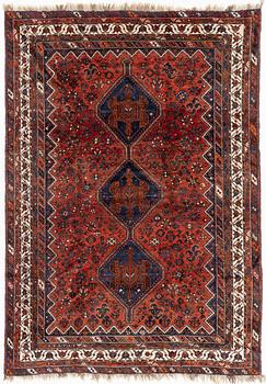 Matta, Shiraz, ca 320 x 225 cm.