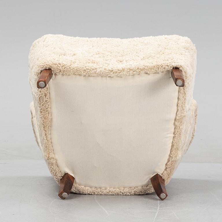 Gösta Johnsson, a Swedish Modern easy chair, mid 20th Century.