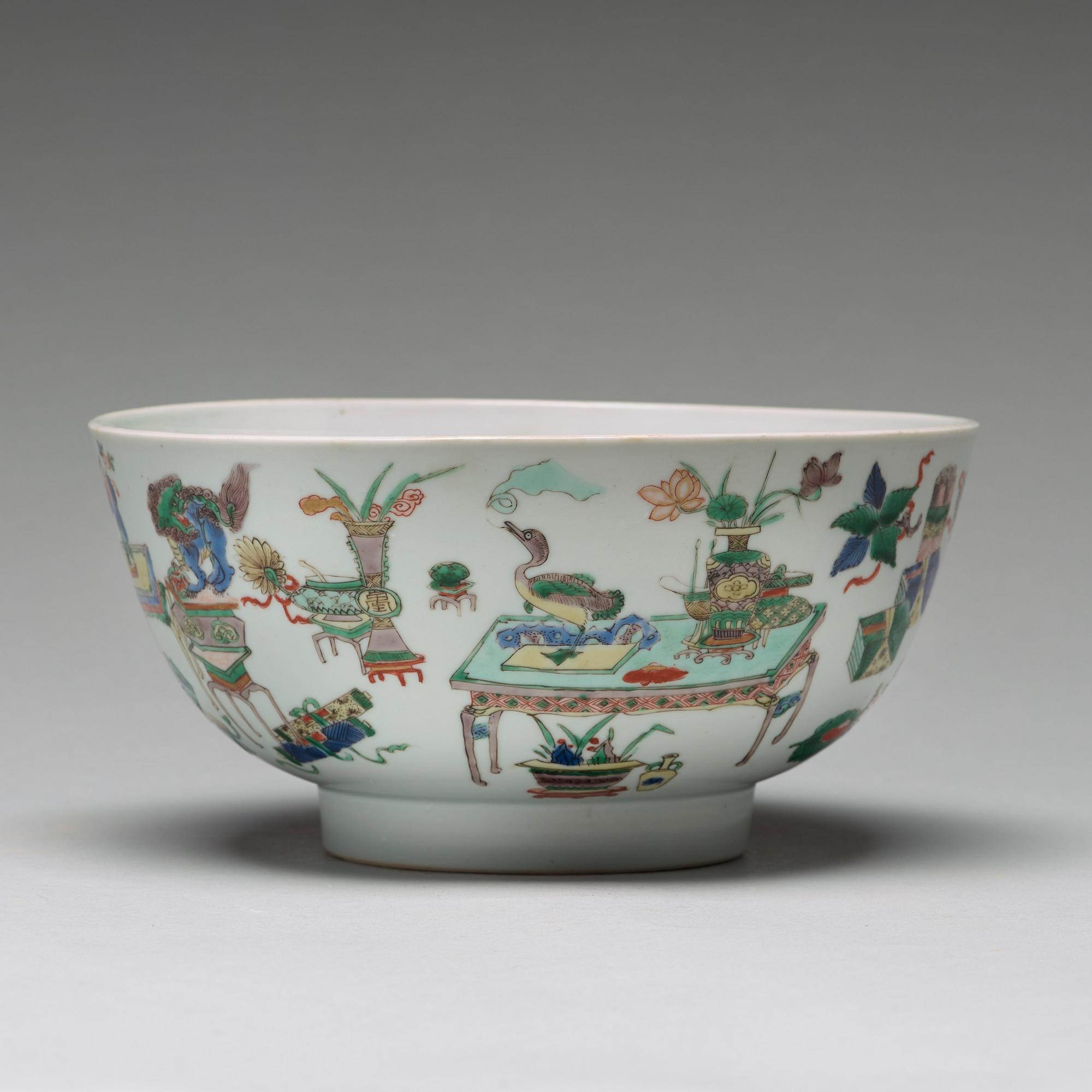 SKÅL, porslin. Qingdynastin, Kangxi (1662-1722).