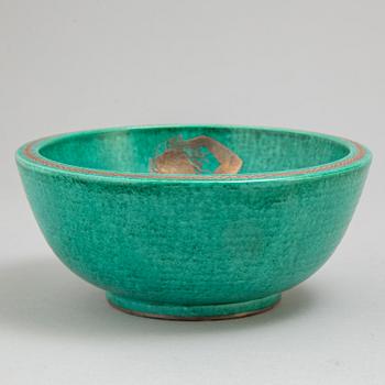 WILHELM KÅGE, an 'Argenta' stoneware bowl from Gustavsberg.