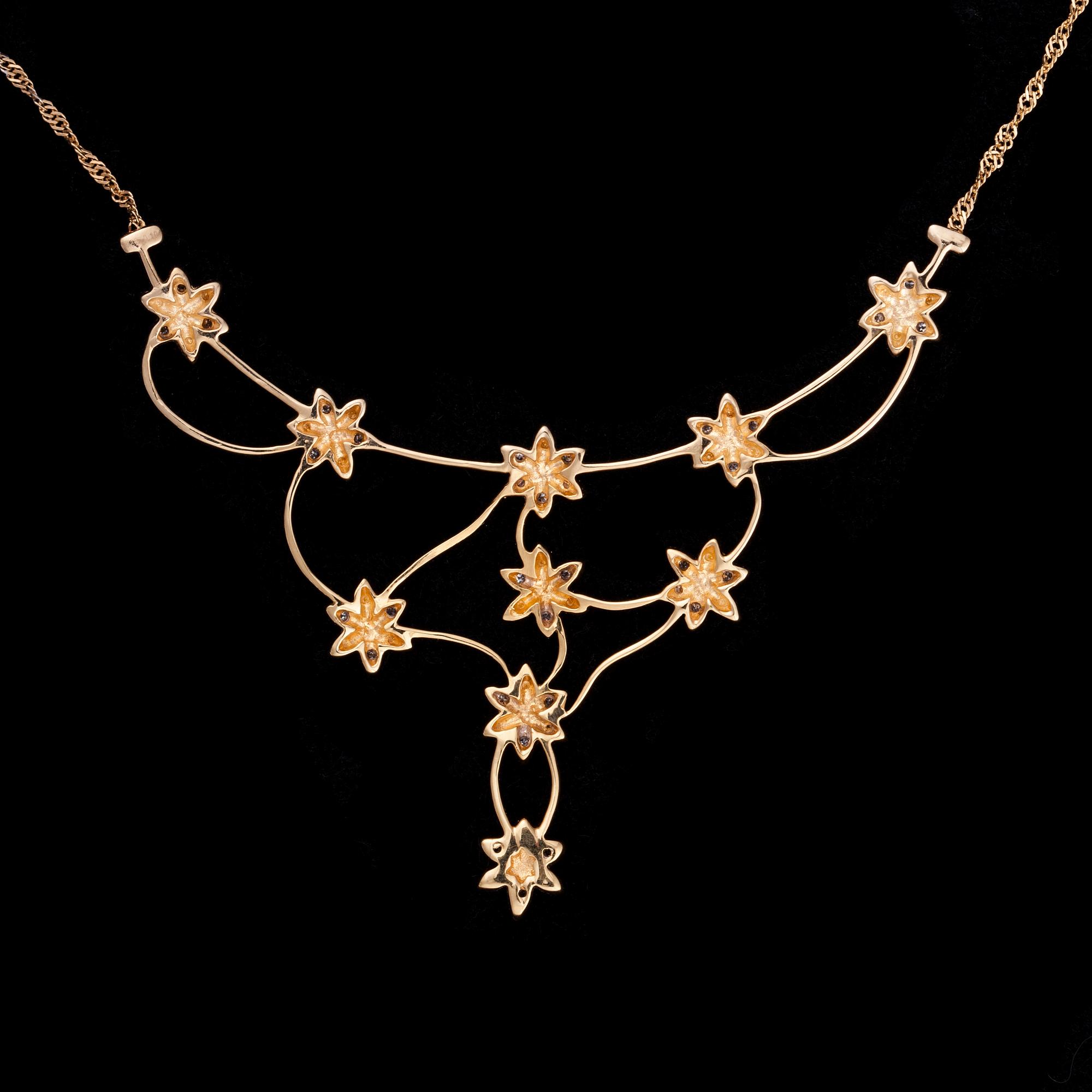 HALSSMYCKE, 14K guld, diamanter. Vikt ca 6,9 g.