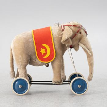 Steiff, elephant, mid-20th century.
