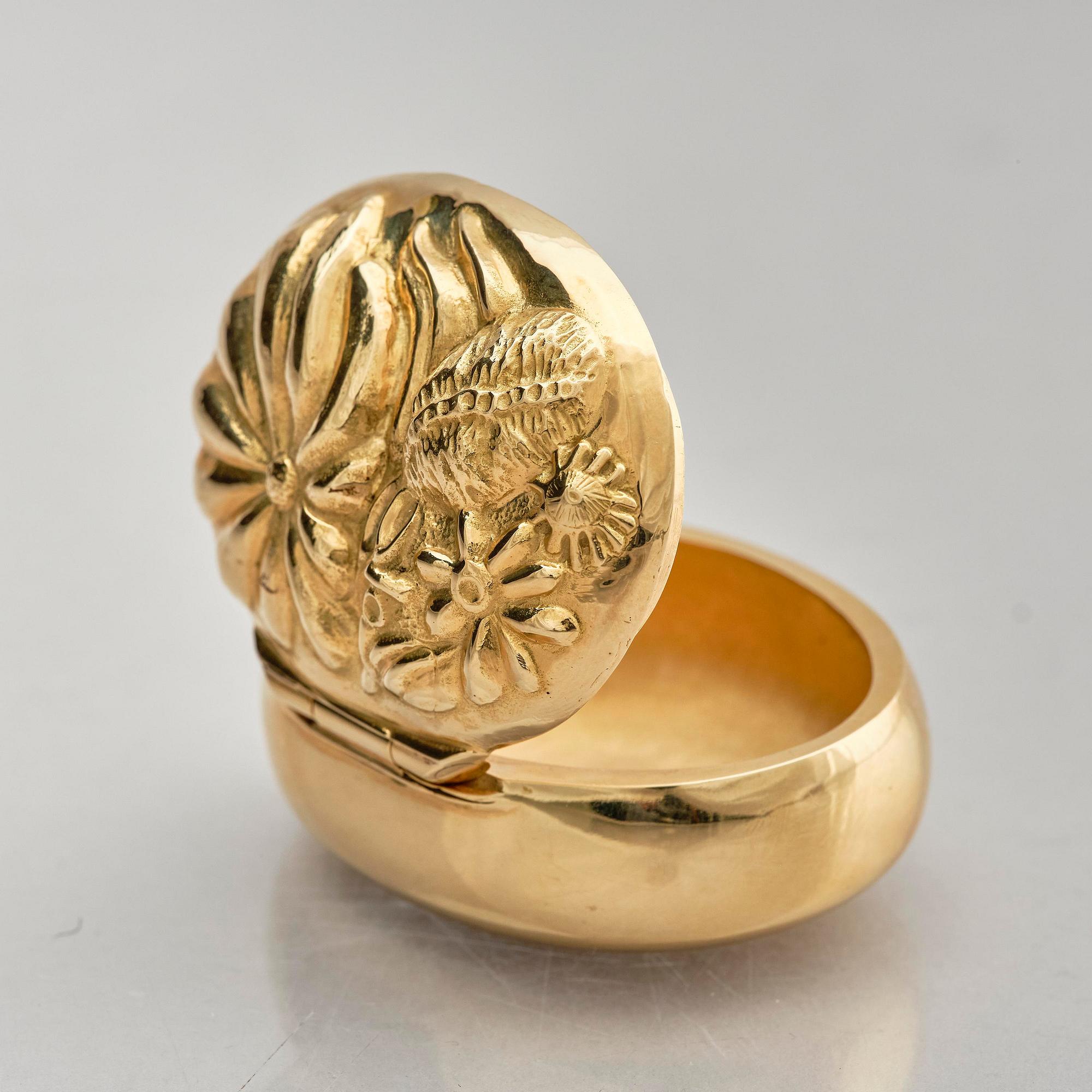 Olle Ohlsson, an 18k gold box, Stockholm, Sweden 1978.