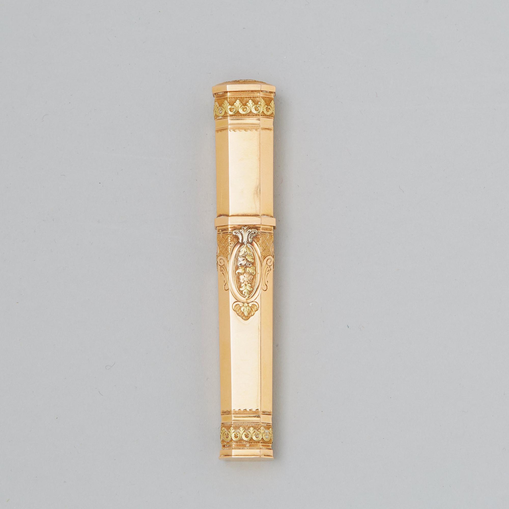 Nålhus, guld en trois couleurs, otydlig mästarstämpel, Stockholm 1787.