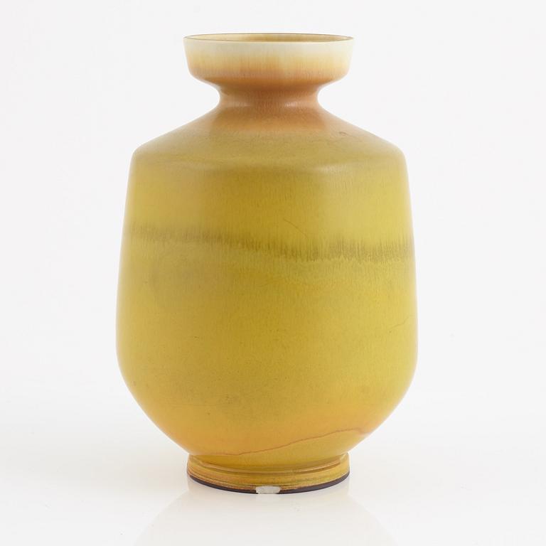 Berndt Friberg, vase, stoneware, Gustavsberg, 1964.