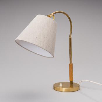 A model 9201 table light manufactured by Taito Oy in the 1940s.