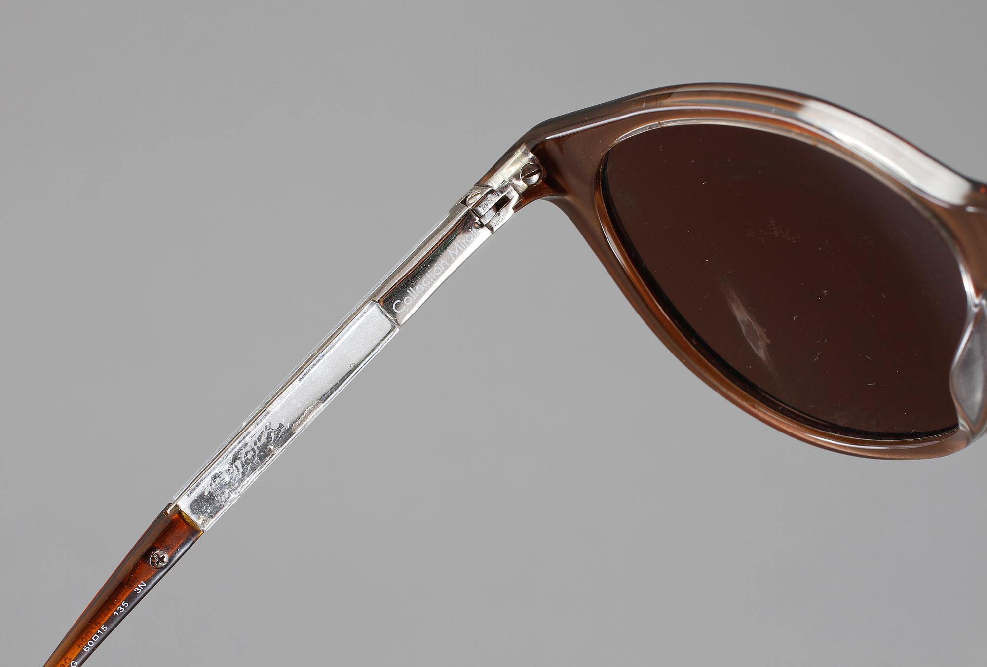 SOLGLASÖGON, Chanel, "Collection Mirroir".