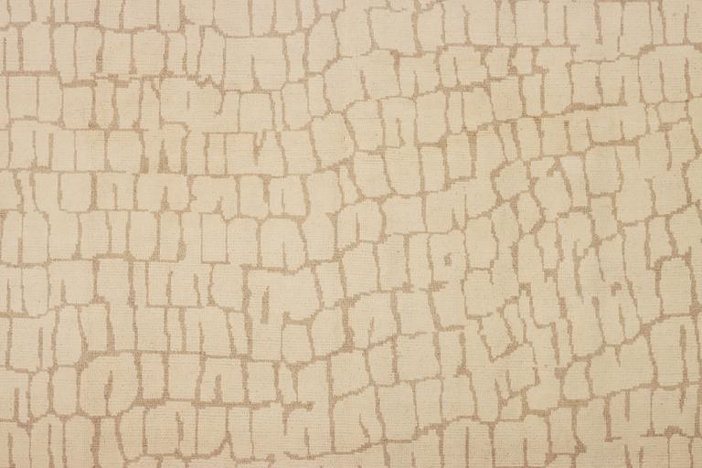 An Ushak carpet, a. 358 x 262 cm.