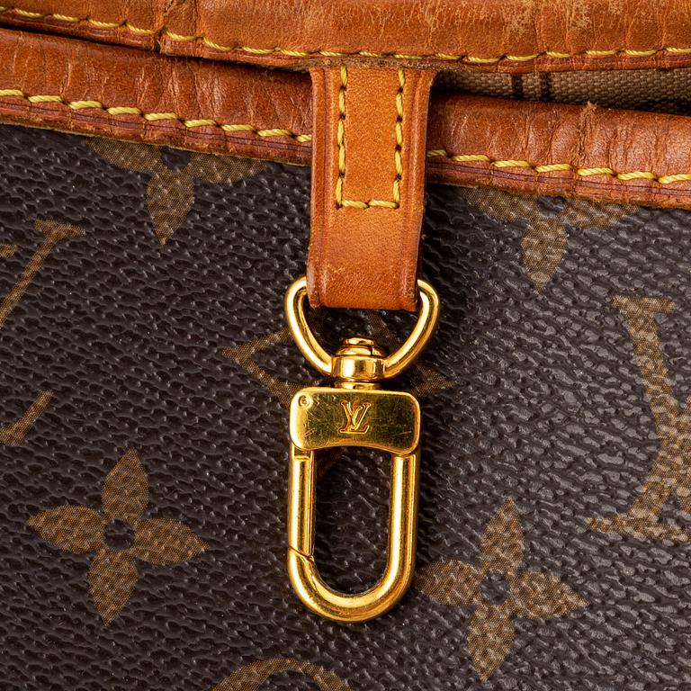 Louis Vuitton, 'Neverfull MM'.