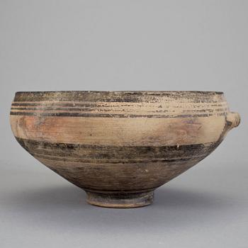 SKÅL, lergods, Cypern ca 800-600 f.Kr.