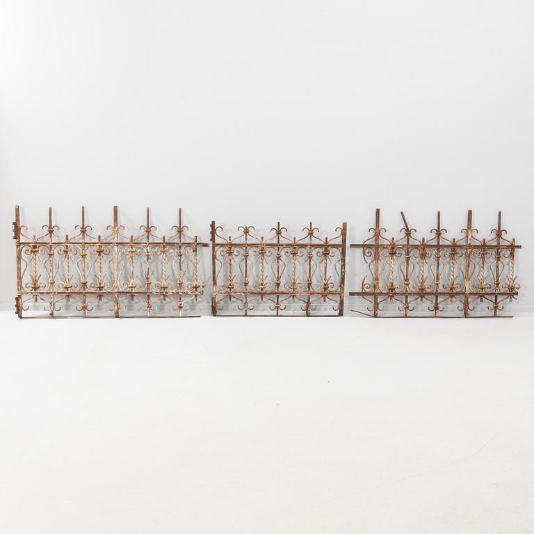 Staket 5 sektioner omkring 1900 smide.