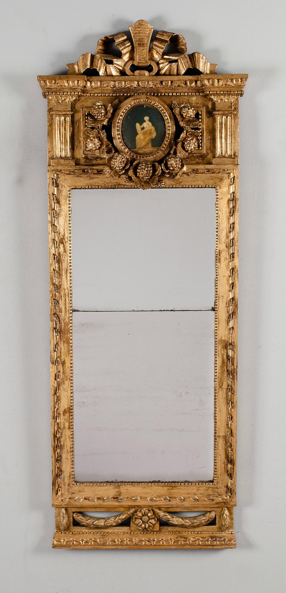 SPEGEL, gustaviansk, Stockholms Hallstämpel möjligen 1789.