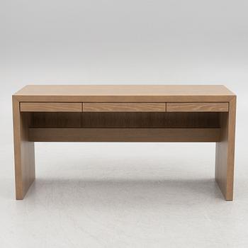 Hellena Hennie, skrivbord, "Maud", Slettvoll.