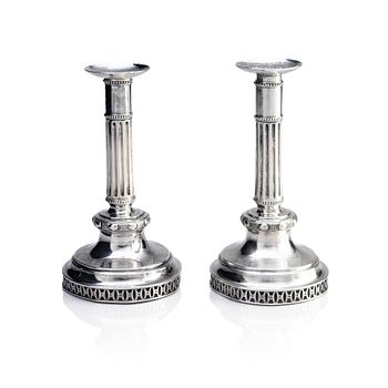 383. A pair of Swedish Gustavian silver candlesticks, mark of Abraham Gertzen the younger, Landskrona 1796.