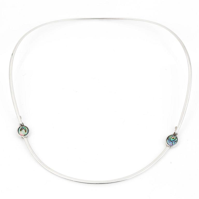 HALSSMYCKE, sterling silver, Vivianna Bülow Hübe, egen verkstad.
