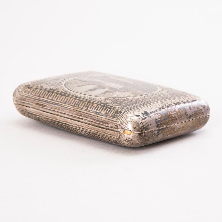 A Russian silver and niello cigarette case, assay master  Lev Fridrikhovitch Oleks, Moscow 1889.