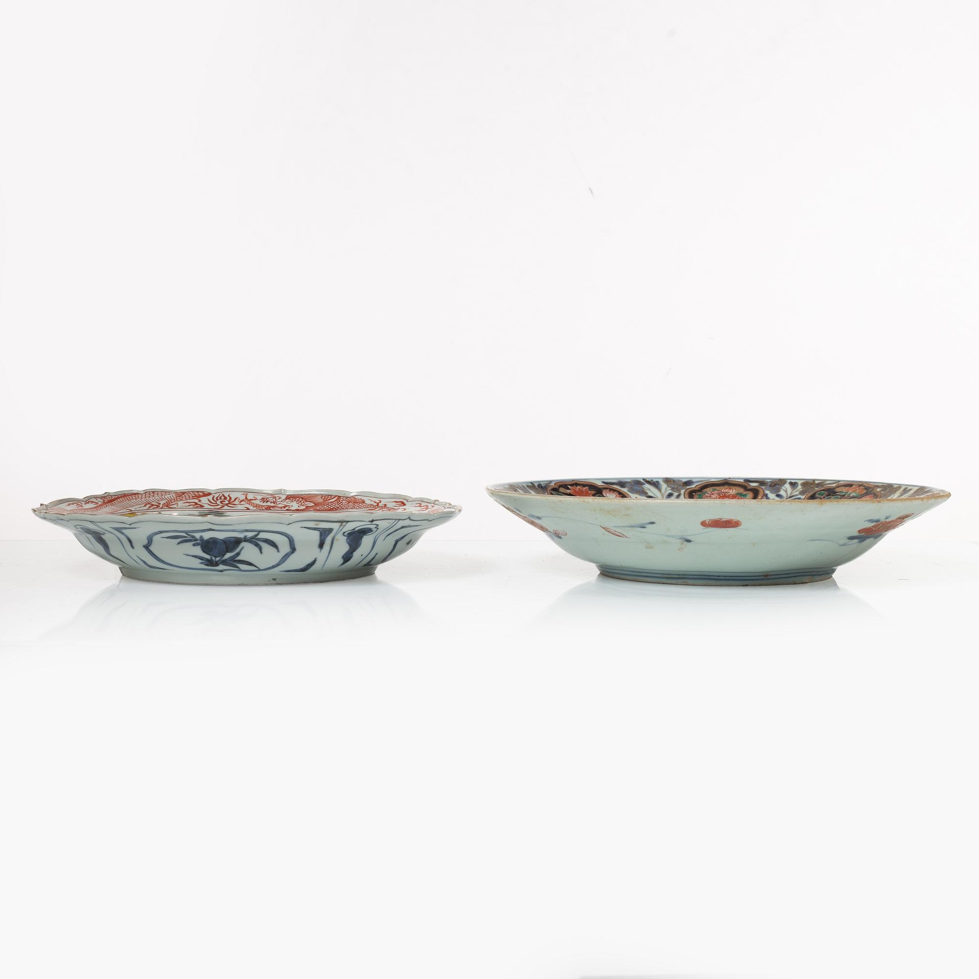 A pair of Japanese dishes, 18th/19th century.