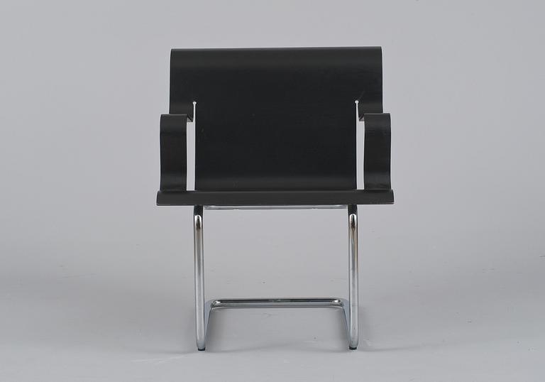 Alvar Aalto, AN ARMCHAIR.