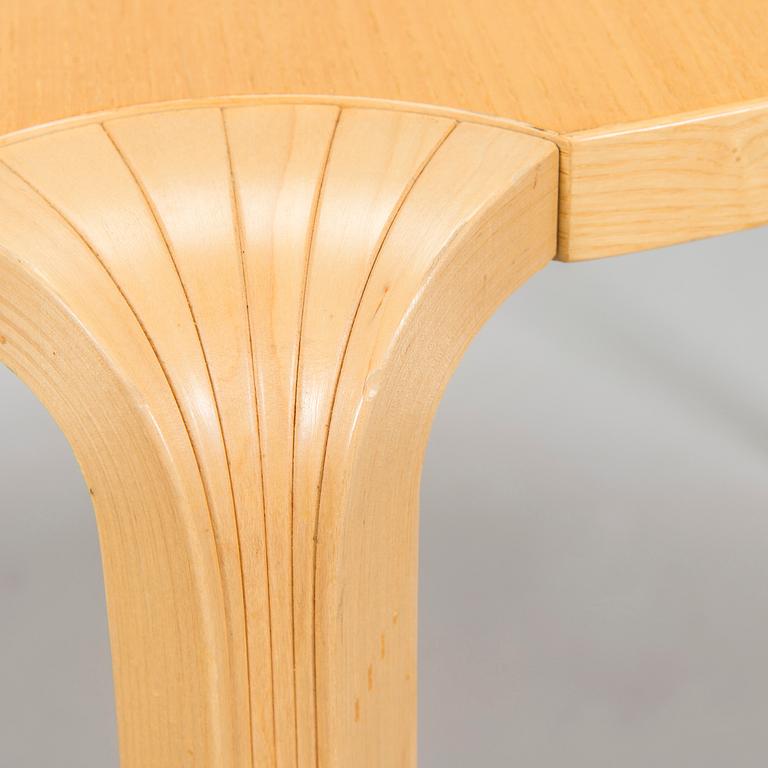 Alvar Aalto, coffee table, model X800D Artek 1998.