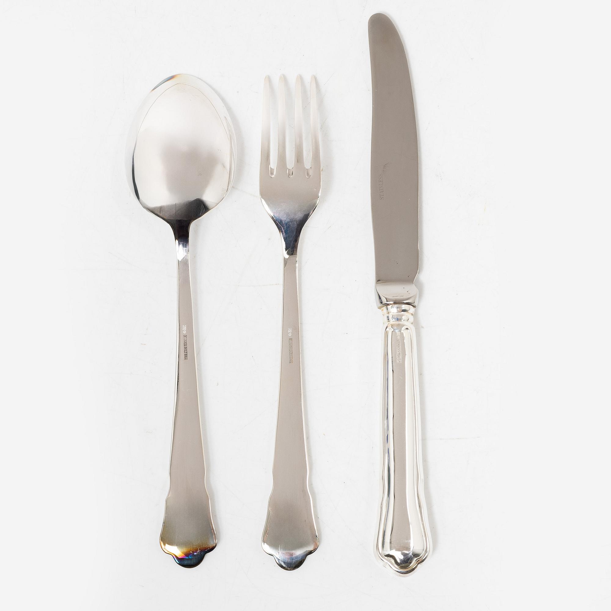 A 36-piece silver cutlery service, model Chippendale, EJA, 20207.