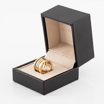 Bulgari ring "B.zero1" 18K gold.