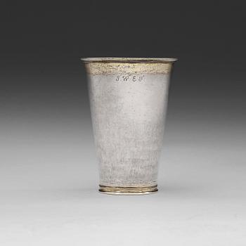 1013. A Swedish early 18th century parcel-gilt beaker, marks of Johan Nützel, Stockholm 1703.