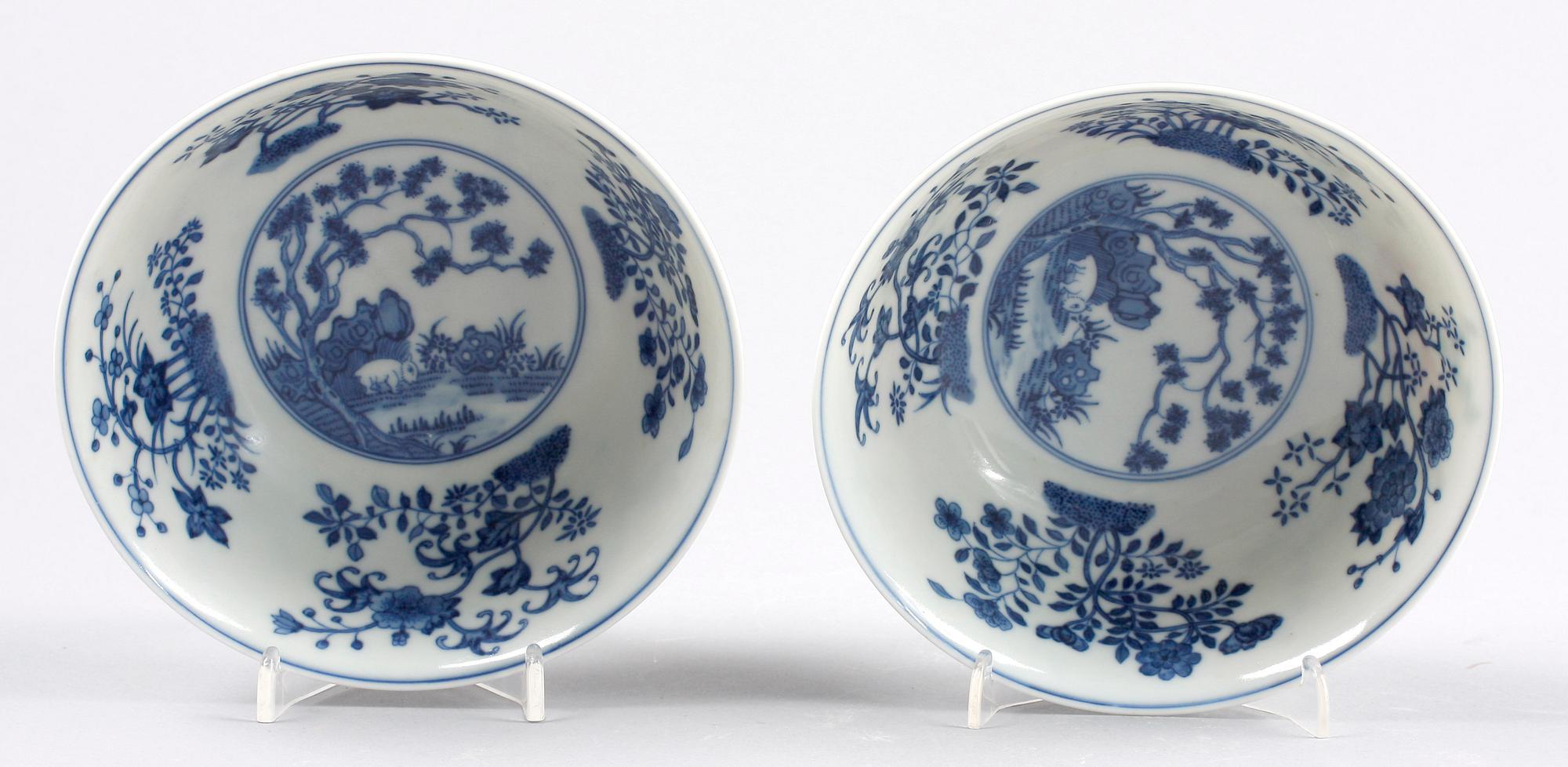 SKÅLAR, ett par, porslin, Kina, 1900-tal.