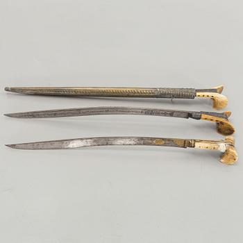 SWORDS - YATAGAN / YATAGHAN, 3 pcs, ottoman, Turkey possibly 19th century.