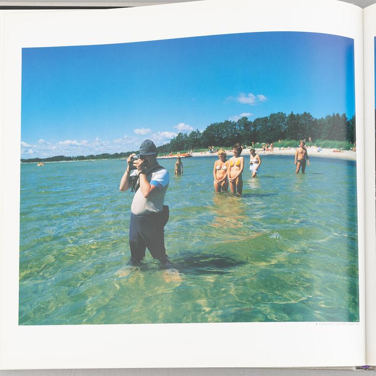 Lars Tunbjörk, bok "Landet utom sig", 1993.