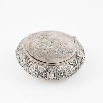A French silver box, 18th century. Louis XV.