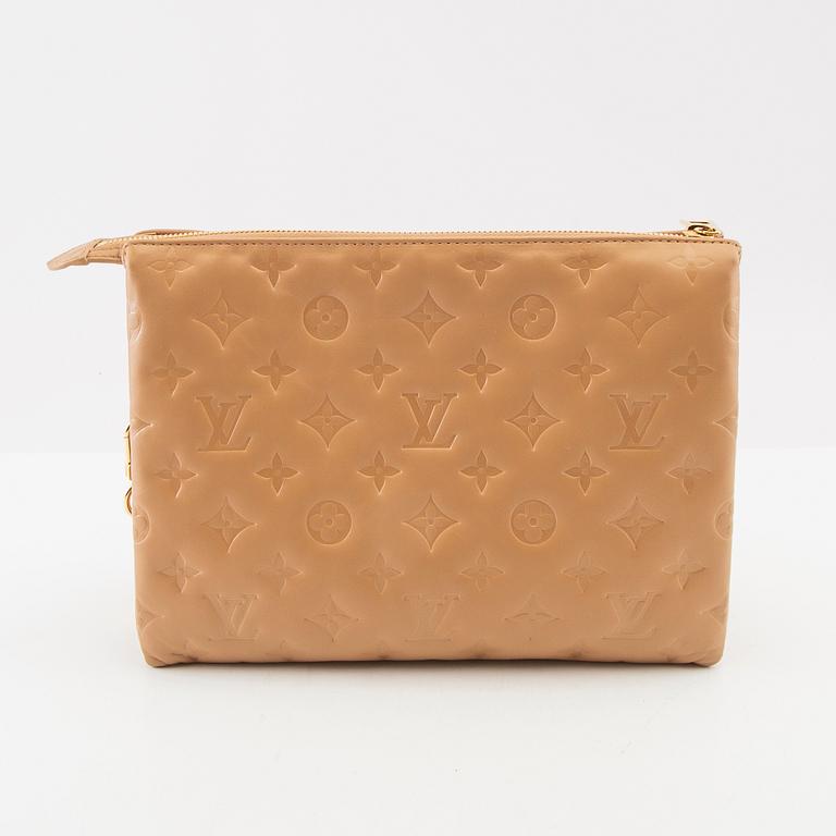 Louis Vuitton, Väska. "Coussin (M57791)".