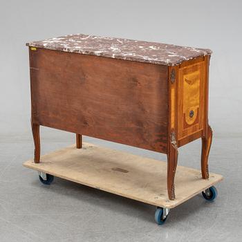 A mid 20th Century Gustavian style chest of drawers.