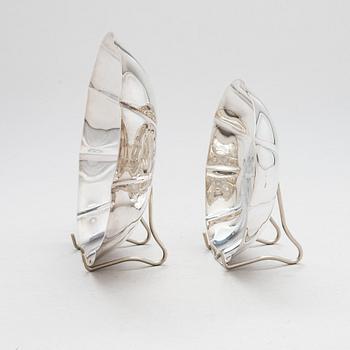 Two 1950s silver bowls Hopeatehdas, Helsinki, 1957.