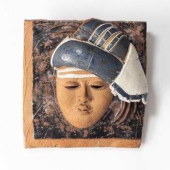 Kerstin Hörnlund, väggrelief, stengods.