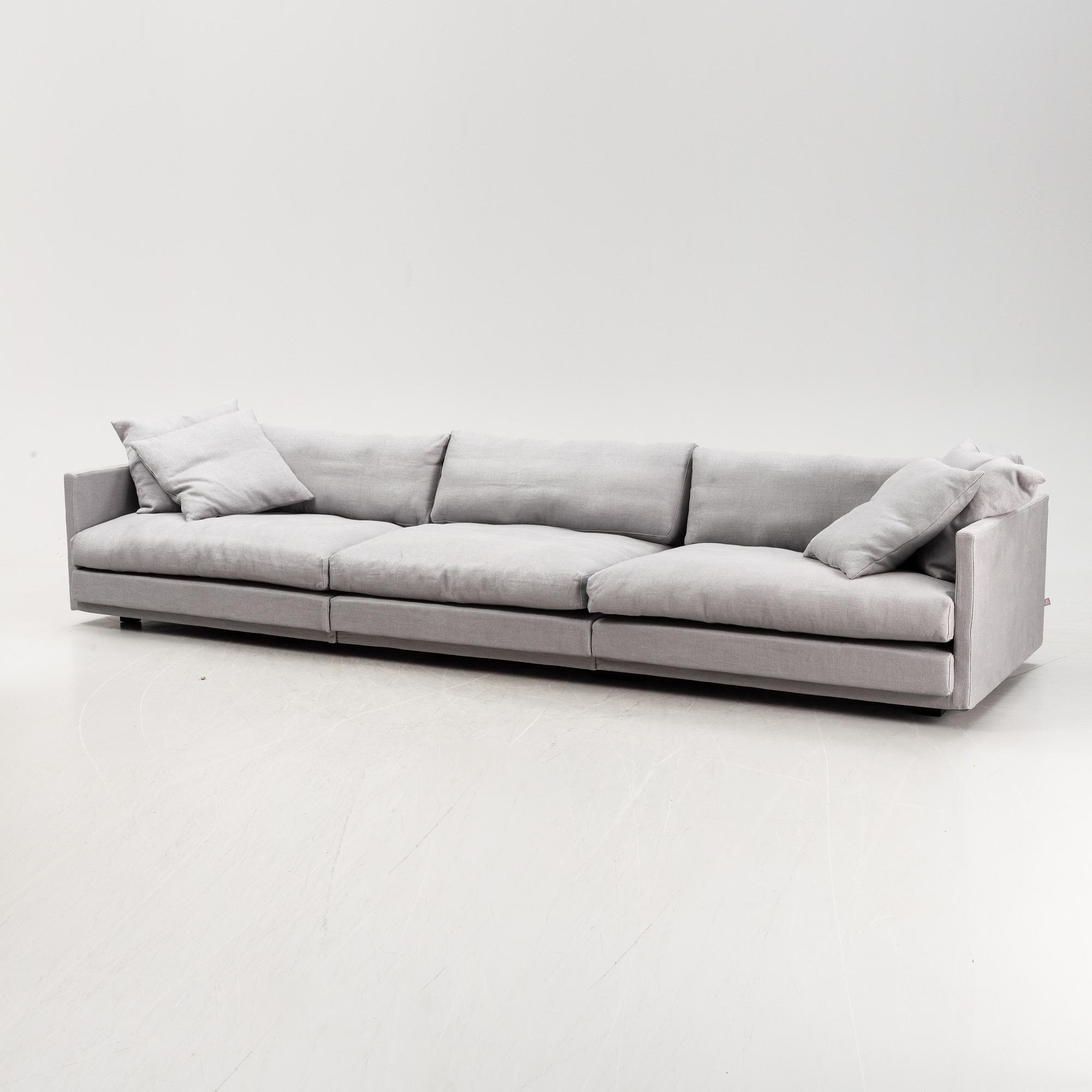 A Great Ash sofa 340 by Eilersen.