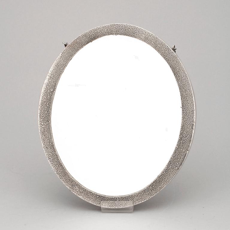 SPEGEL, silver, troligen Osmanska riket. 1900-tal. Total vikt ca 1580 gram.