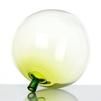 Ingeborg Lundin, vas "Äpplet", Orrefors, efter 1957, detta exemplar sannolikt 1980-90-tal.